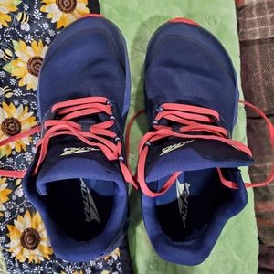 Altra Womens Superior 5 Dark Blue Hiking Shoes Size 8 Medium (B  M) (3569308)